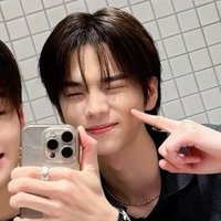 yuya. (@cyaebin) 's Twitter Profile