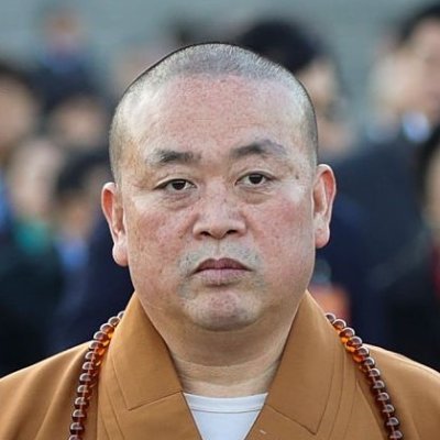 ShiYongxin1965's profile picture. 释永信方丈社交媒体海外运营团队负责人，因目前释方丈正在接受调查，在此代表释方丈发布最新真实消息