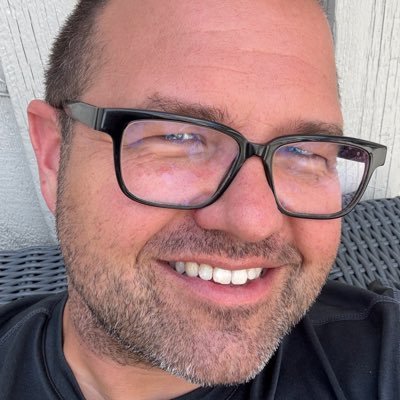 Executive Editor, @HeavyMetalInk. You can direct all hate mail to @PopCultureHound & @FrankForteArt.