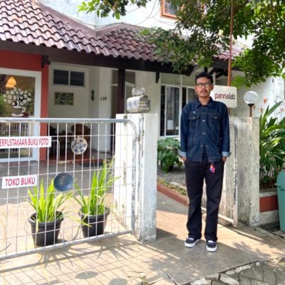 jamuanakanak's profile picture. suka ngelucu tapi galucu