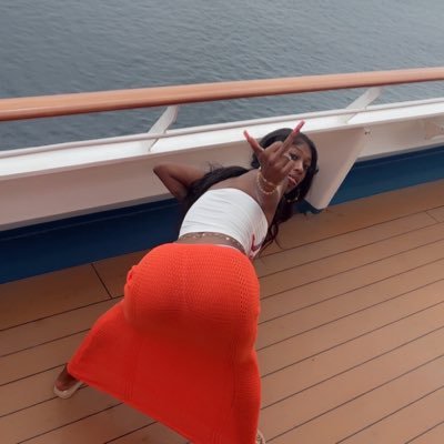 adult content creator| 21+ ONLY |🎀𝓴𝓲𝓷𝓴 𝓯𝓻𝓲𝓮𝓷𝓭𝓵𝔂, 𝓹𝓪𝓷𝓼𝓮𝔁𝓾𝓪𝓵 𝓹𝓻𝓲𝓷𝓬𝓮𝓼𝓼🎀 ALL my 🔗⬇️ |$30 tribute|𝔱𝔥𝔯𝔬𝔞𝔱 𝔟𝔞𝔟𝔶| NO COLLABS🚫