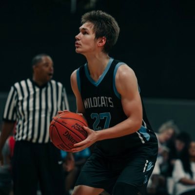 Ivan Kharlambov | Class of 2026 | 6’4, 195lbs |GPA 4.18 | Email: ivanharlambov@gmail.com