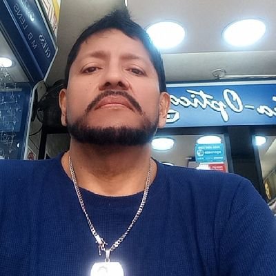 🎶🎶 Los viejos íntimos.. Que ayer vistieron la majestuosa blanquiazul.. 🎶🎶🎶