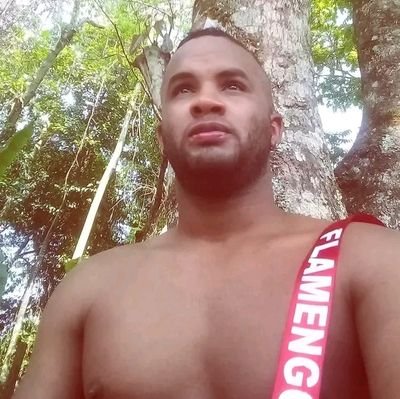 Nada trouxemos a este mundo e nada certamente iremos levar, o senhor deu e só o senhor pode tirar.
louvado seja o nome de Deus.