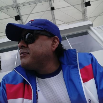 Dt Ligas amateur 🇸🇻.
Hincha de Luis Angel Firpo 🇳🇱🐃⚽.Tuitero deportivo ⚽🏀🏈⚾🎱🏎️
Vamos Argentina🇦🇷 Aguante River Plate ⚪🔴⚪