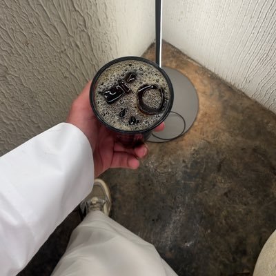 sln1654330's profile picture. 23 .