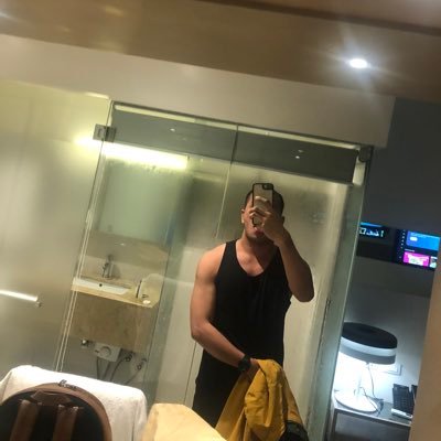 Freelancer/Independent Contractor, 😇 consultant, hiker, scuba diver,other side of me so STFU !🤔 Open for booking; Open for exclusive rates; Open for spnsorshp