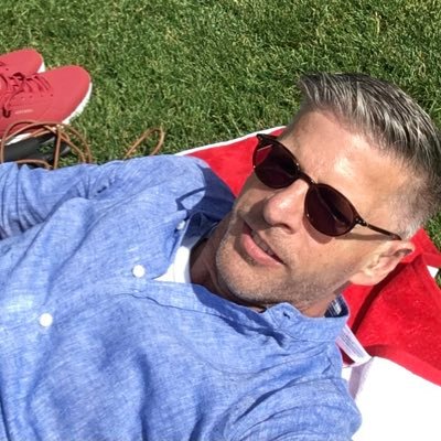 hws69a's profile picture. 