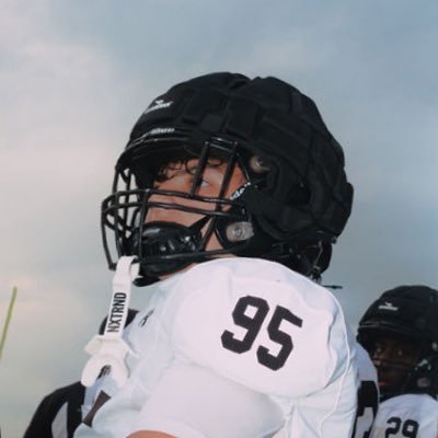 5’7 200 I DT/DE l Hoover AL l Hoover high School I C/O 27 I#95 l