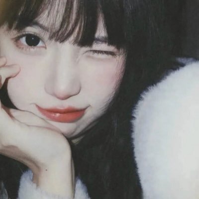 R1b2571i0t3uAt's profile picture. 