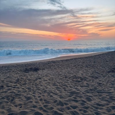 jhosselynma's profile picture. “Solo le pido a Dios que lo injusto no me sea indiferente”