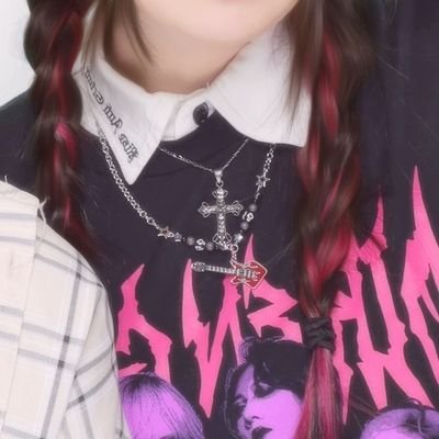 koto_0317s's profile picture. 18⬇┊︎北の国┊︎DIR EN GREY ┊︎La'cryma christi ┊︎SERAPH┊︎†яi￠к┊︎SHUSE┊︎LC GARDEN会員┊︎ﾘﾄﾘﾝ必読໒꒱.+ 参戦予定！Acid Black Cherry1月28日La'cryma Christi三重4月18日