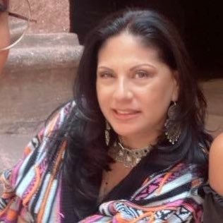 Psicóloga, lectora, melómana frustrada, bailarina de closet 😊
