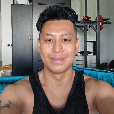 Crypto investor and day trader. In 2017, I grew $2K into millions. 2018's #1 trader at https://t.co/qugSb5Cs0A. Chasing the ultimate happiness with freedom.
