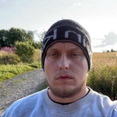 shaungray499's profile picture. 