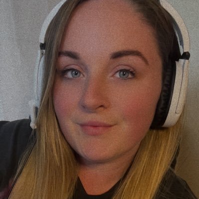 Yas__xoxoo's profile picture. Hi, I’m Yas! Fortnite streamer and content creator(or trying to be🤣) 👋 CODE yasxoxoo