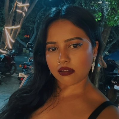 UI Developer. Photographer. Foodie. Dreamer #music and #dance lover. #instagram id i.m_sush.