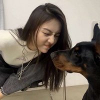 RosalindWill (@pj84i1k8idfv6d8) 's Twitter Profile