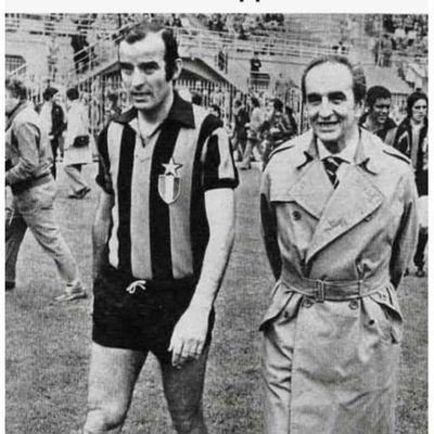 Due cose sono infinite: l'universo e la stupidità umana. Ma riguardo l'universo ho ancora dei dubbi. (A. Einstein). Sempre forza Inter 🖤💙