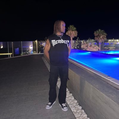 eze⁷ Profile