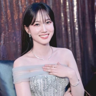 Filo Bingo 👑🎻🐋 I love my country but I kinda wish I was born in SK 🙃
#ParkEunBin is ❤️❤️❤️