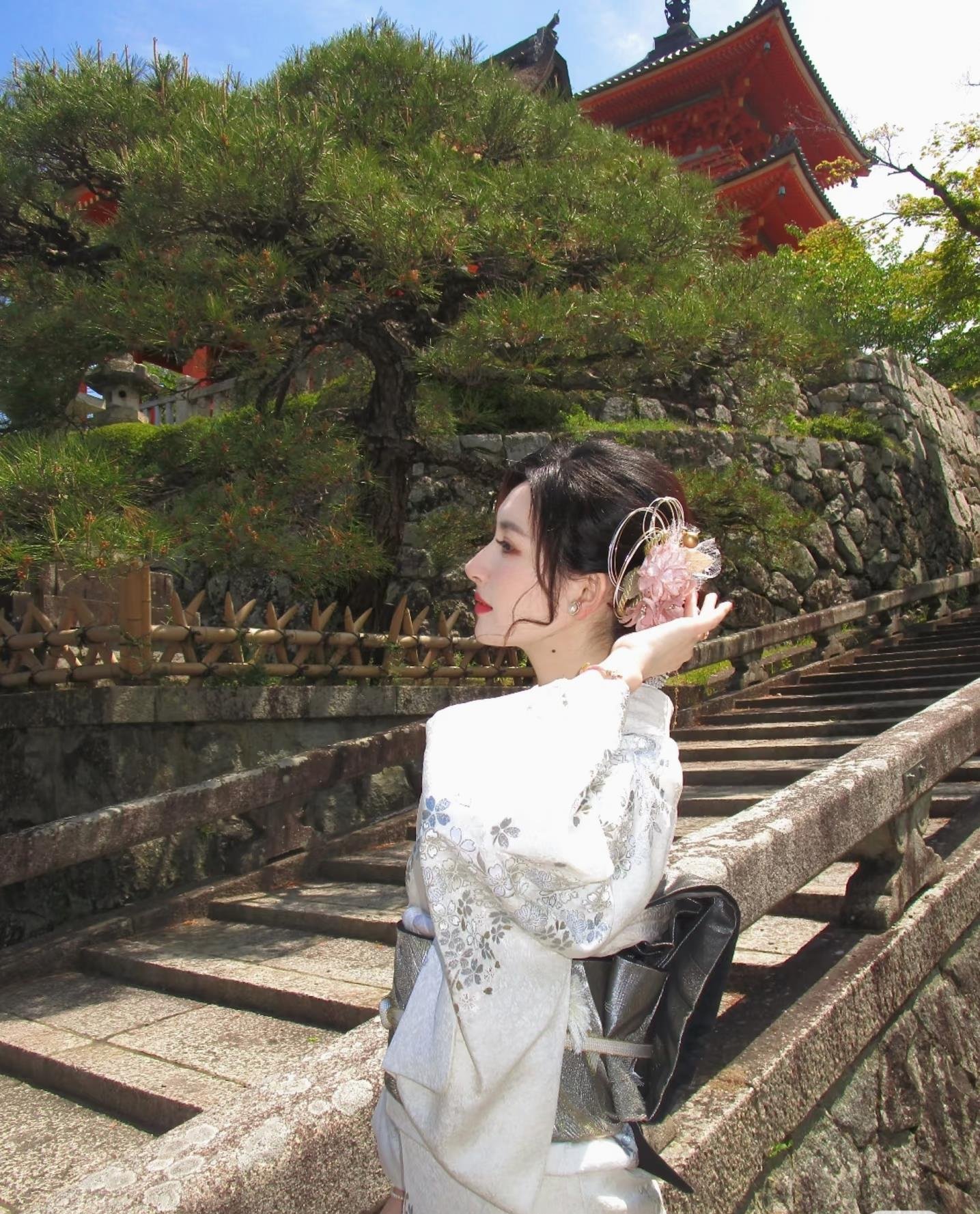 現金、paypayは配布中です。必要に応じてできるだけ早く連絡してください私をフオロ-してください、お金あげてるのでフォローしてからDMください🐶無料でできる副業を紹介しています✨お金に困っている人助けます!