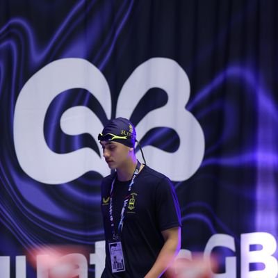 jay1975_jay's profile picture. Taxi Driver and swimming spectator