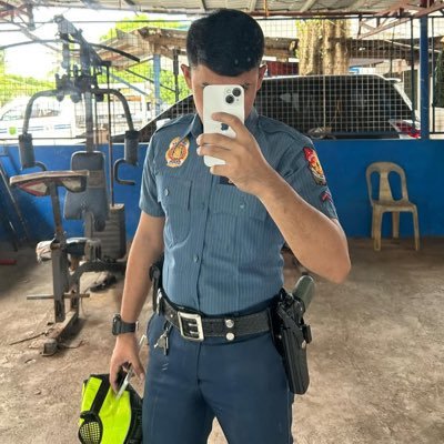 SELLER OF PHILIPPINE POLICE UNIFORMS FOR COLLECTORS BOOTS,HANDCUFFS,SOCKS *PRISON DEPARTMENT UNIFORM*POLICE DEPARTMENT UNIFORM*TRAFFIC DEPARTMENT