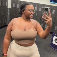 Lisa (@lisa98464) 's Twitter Profile
