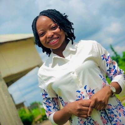 Oluwa_Dabira35's profile picture. An Accounting Graduate 👨‍🎓 ◽
A Visionary Fashion Designer with passion for crafting bespoke garments that captivate fashion senses and excellence💯👗