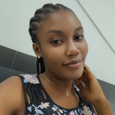 SimplePhil_'s profile picture. Don’t expect more than you give🌚 Ambivert💫🌱🐒