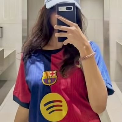 Swft_frapiccino's profile picture. Messi built me 🐐🩷 Barça breaks me 💔🩵
Taylor gets me 👑
and frappuccino keeps me functioning ☕🤍
Messi 🐐 Taylor 👑 Max 🏎️ Novak 🎾 Pedri 🪄