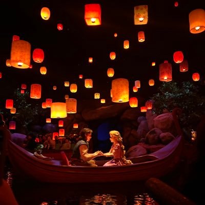 Re_eneit's profile picture. 