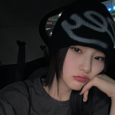 dreamvlrt1's profile picture. 