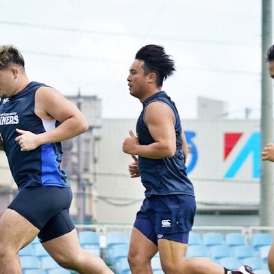 プロラグビー選手 東福岡高校 →法政大学 →NTTcom ShiningArcs →宗像サニックスブルース →豊田自動織機シャトルズ愛知→花園近鉄ライナーズ↓↓よかったらチャンネル登録よろしくお願いします🤲🤲