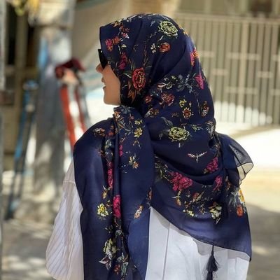 اینجا هیچ خبری نیست؛ باید بیاموزیم که برای دنیا هول نزنیم🦋