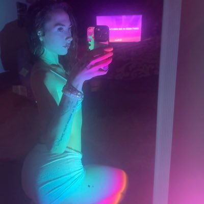 kyn364322's profile picture. lost my old acc:( dm for menu