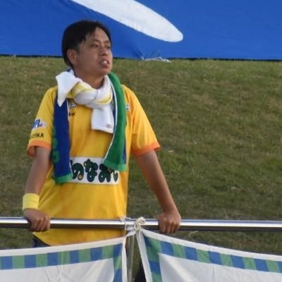 アトレチコ鈴鹿クラブ🏁ホームゲームゴール裏イエロー🟡の背番号1 tabioユーザー 小5ツインズD’sFAMILYのお父さん 永遠の25歳(実年齢41歳)特撮、アニメとサッカー、フットサルが好きなアラフォー SGGK(スーパーガンバリゴールキーパー) シューターお願いします⚽️ 川口能活さんは永遠の心の師匠🧤