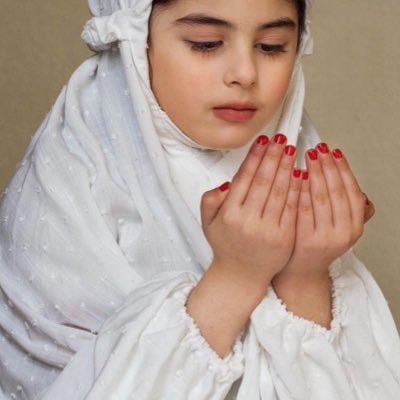 اللهم اغفرلي ولوالدي، و ارزقني الوظيفه الي اروح لها بحماس وحب وارجع مشتاقه لها 🙏🏼