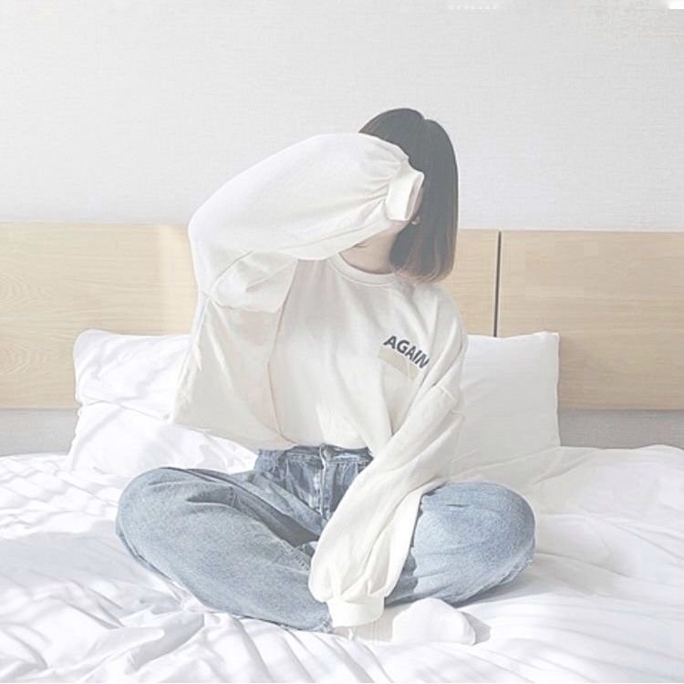 𓅈不玩圈子,喜欢写写诗啊什么的,也蛮喜欢交朋友。我这儿不喜聊涩涩,政治类话题,你聊就拉黑。🌟(https://t.co/qt9KmzQs84信箱)🌟𓃠
