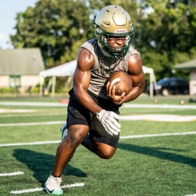 🔰 St.Joseph Regional HS 🔰 RB| C/O 2028 |Contact info: Zlburgess247@gmail.com / Head Coach: Augie Hoffmann