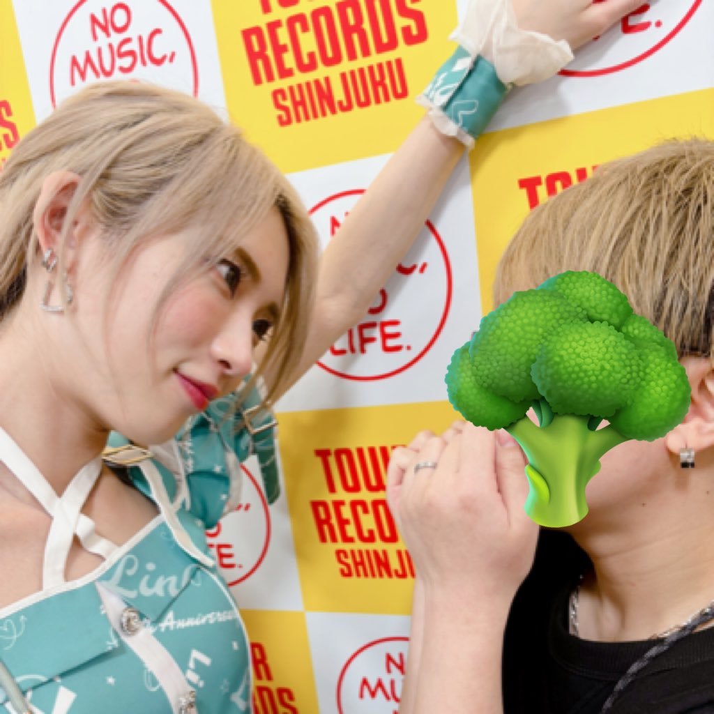 LinQ(2025.02.02~) 夫婦で💚海月らなちゃん💚推してます。 緑色強めの箱推しです。 推し活初心者!勉強中🙋♀️✨️ イベントでお会いした際はたくさんお話したいです。