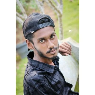 SanthoshSa82840's profile picture. 