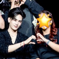 คุณเอ็นของNNN (@_phungping) 's Twitter Profile