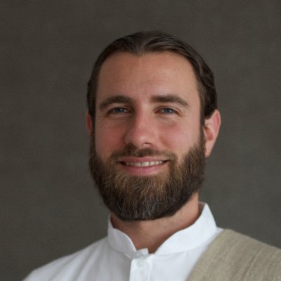 Best-Selling Author | Meditation & Mantra Expert | Transformational Speaker | Spiritual Guide and Mentor | Co-Founder of https://t.co/vRimfQflYK