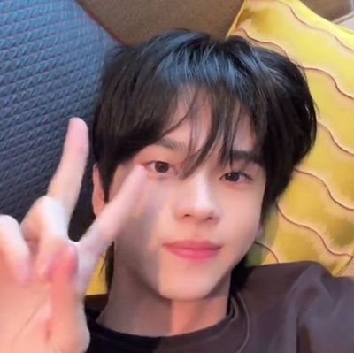 2amstuffs's profile picture. doshindo 🥇
wonhosh 🥈
jukyu 🥉
specialist.