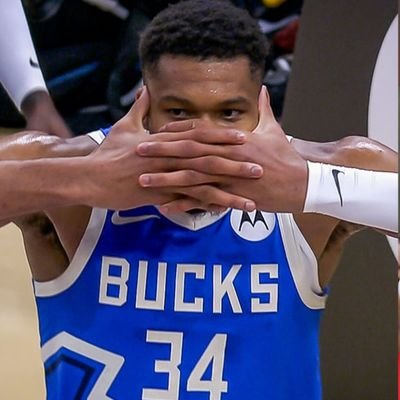 @arsenal & @bucks