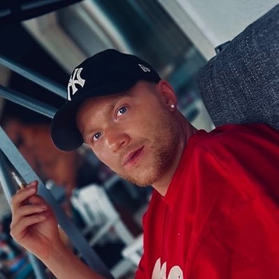 iMytho_'s profile picture. Official @Destinythegame and @MarathonTheGame Content Creator 
Partnert With @Aimcontrollerss
