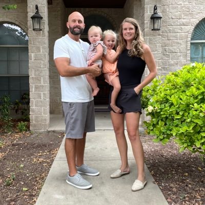 @UTRGVfootball OC/O-Line. Christian. Husband and Father. Texan. Texas State Alum. Birdville HS Alum.