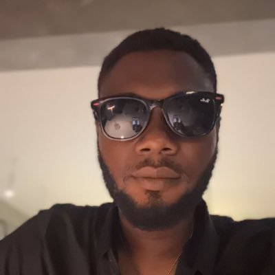 Marketer|Site Engineer|Poultry Farmer| Chelsea Fan | Davido | Lover of God|™